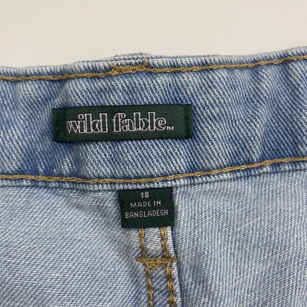 Wild Fable Highest Rise Cutoff Denim Blue Jean Shorts Size 18 Light Wash Cotton - Picture 6 of 10